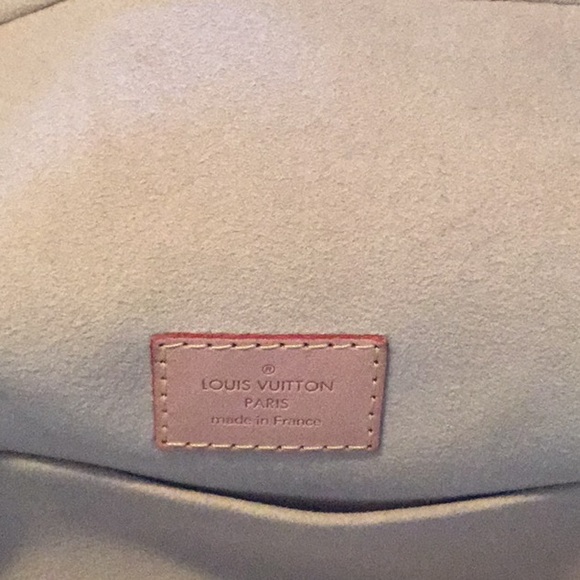 SOLD Louis Vuitton Manhattan GM - Picture 5 of 7